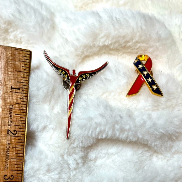 Steven Lavaggi designer American angel apparel pin & patriotic ribbon pin❣️ - Picture 3 of 6